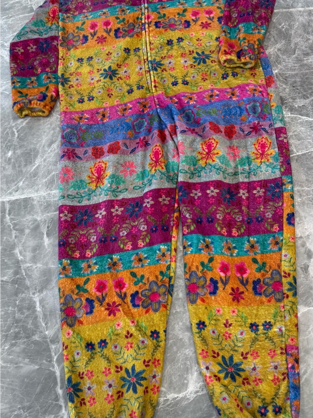 Natural Life Fleece One Piece Pajamas Magenta Border Print size Large Soft/Cozy